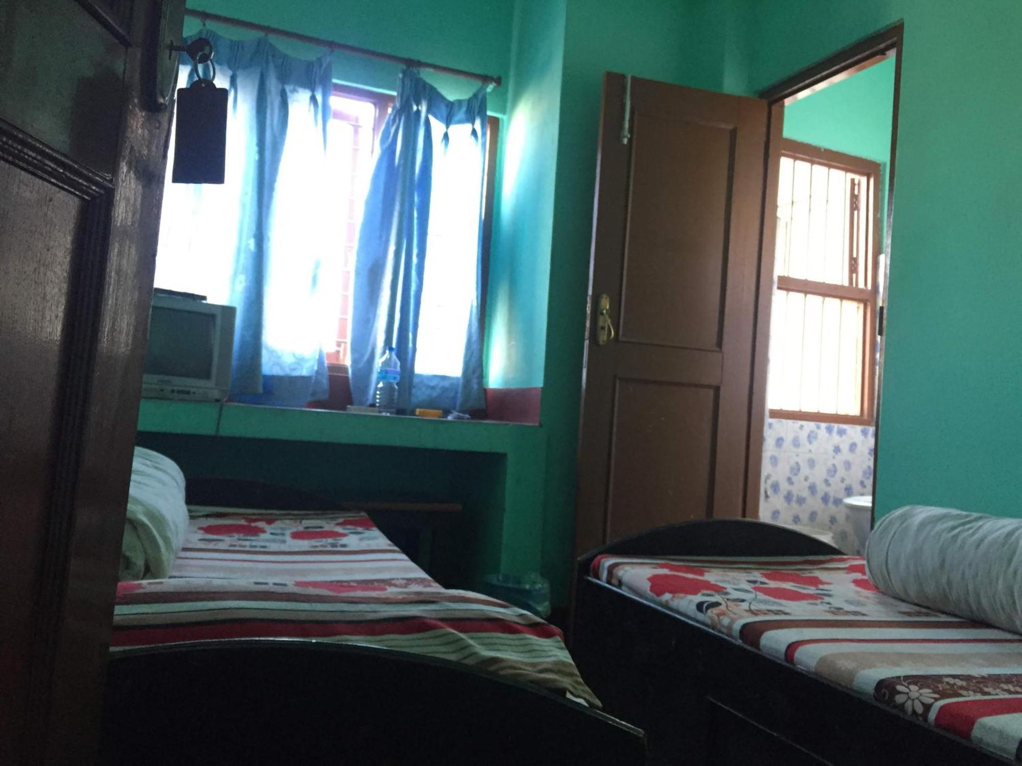 Hotel New Basuki Private Limited Tokha Bagian luar foto